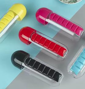 Hot Sale 600ml 2 in 1 Pill Box Water Bottle Outdoor 7 Compartments Medicine Organizer With Drinking Bottle Portable Pill Box